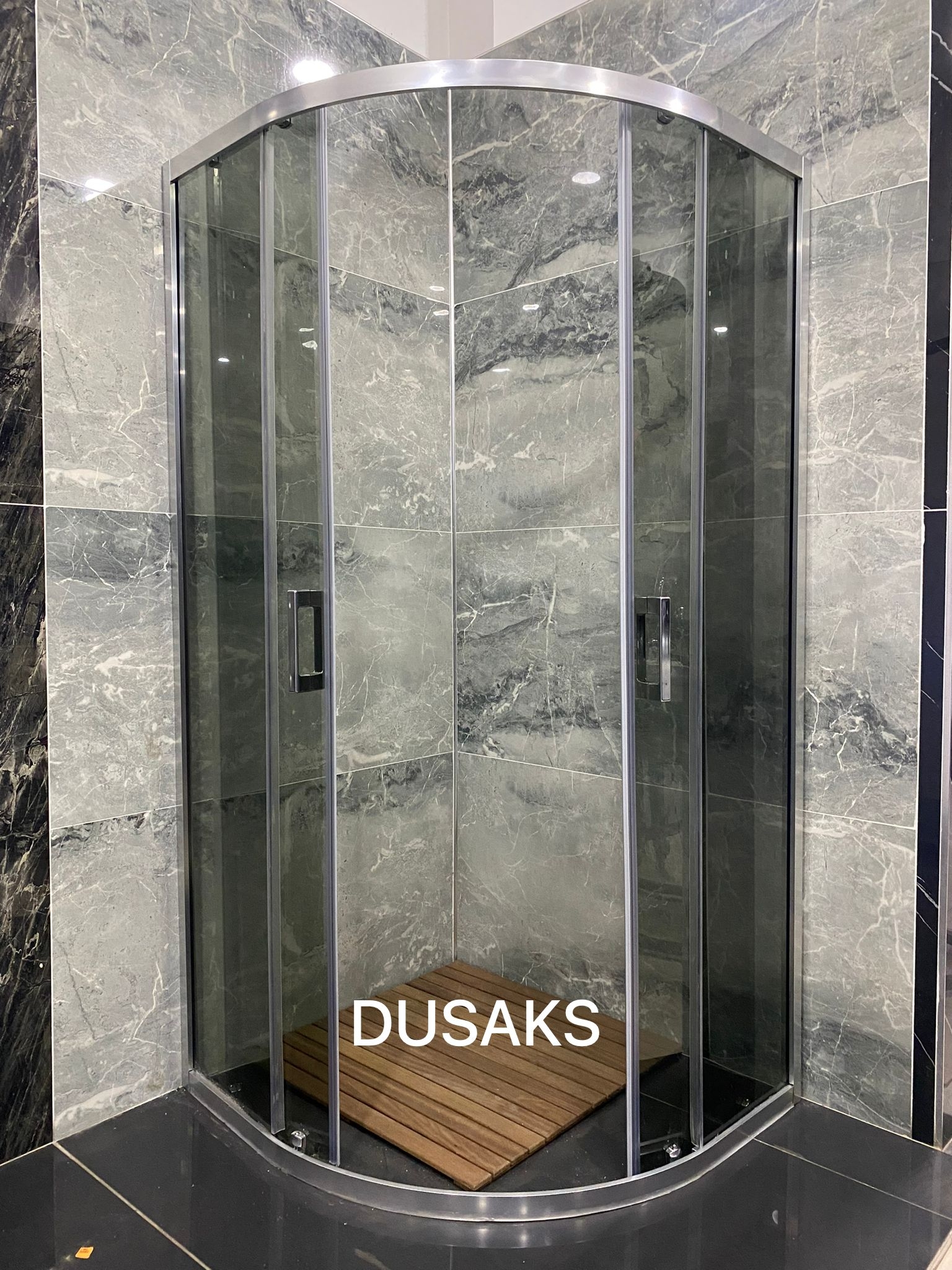 DUSAKS Oval Parlak Duşakabin Füme Cam H190